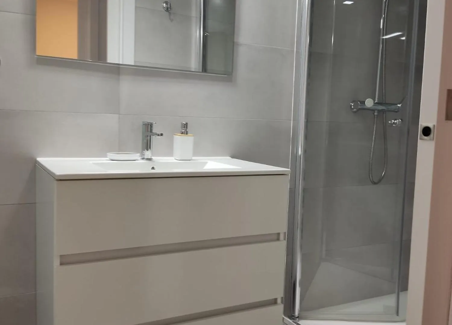 公寓 Apartamento Centrico A 150 Metros De La Playa 丰希罗拉