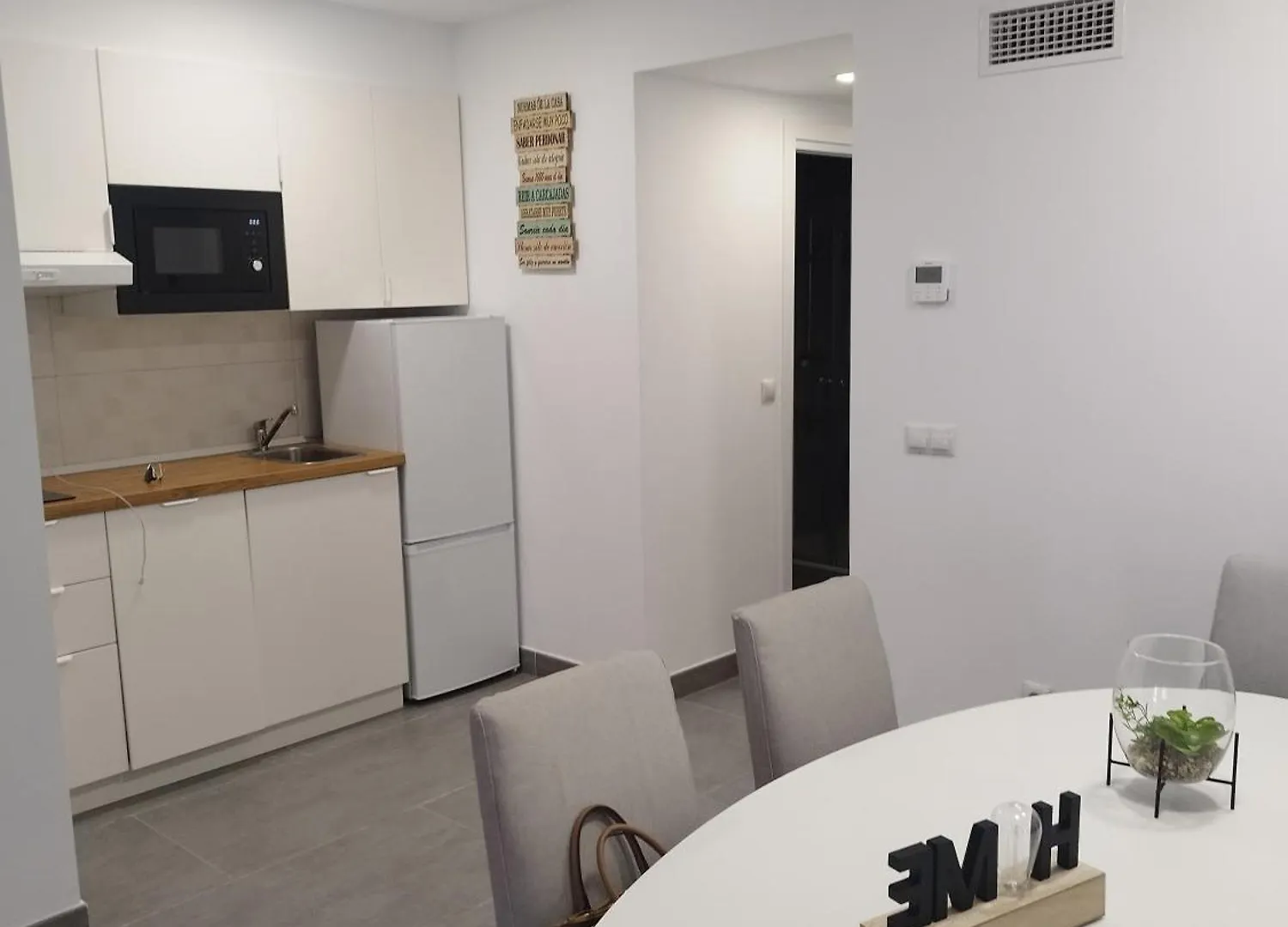 Apartamento Centrico A 150 Metros De La Playa 丰希罗拉 公寓